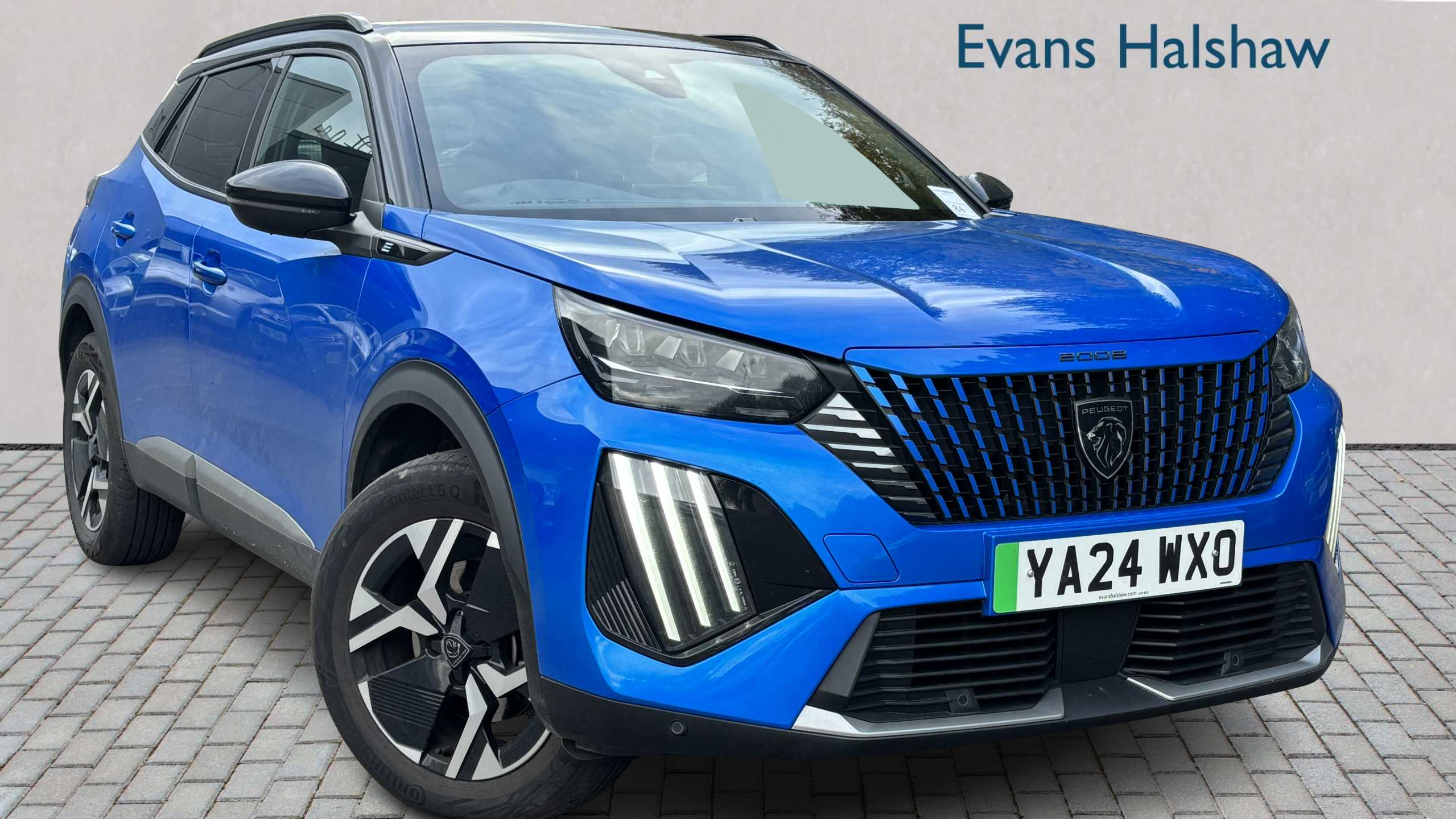 Main listing image - Peugeot e-2008