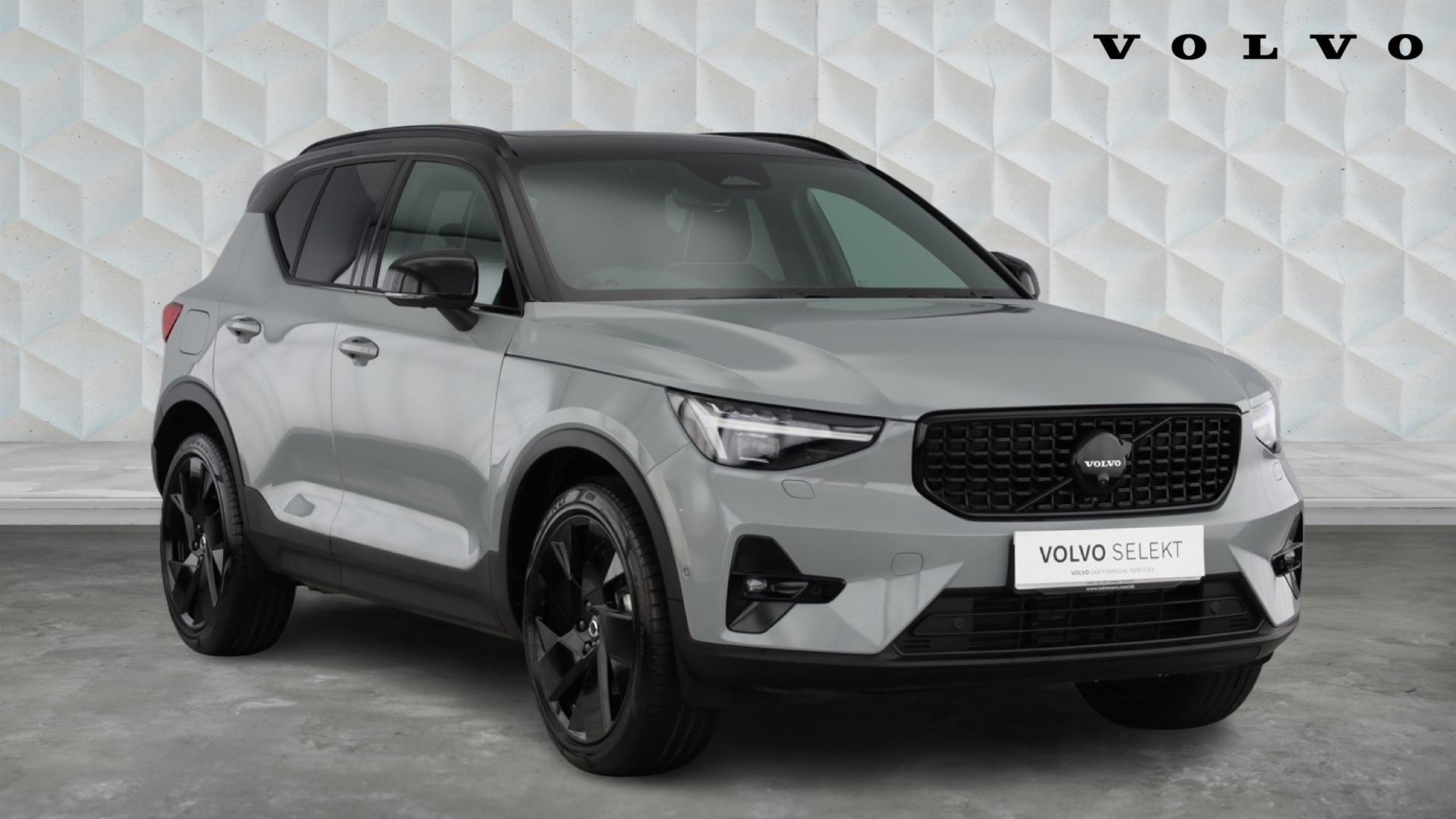 Main listing image - Volvo XC40