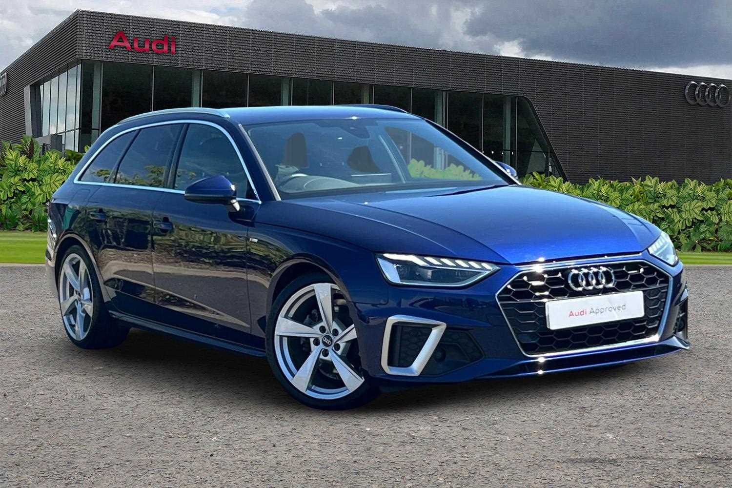 Main listing image - Audi A4 Avant