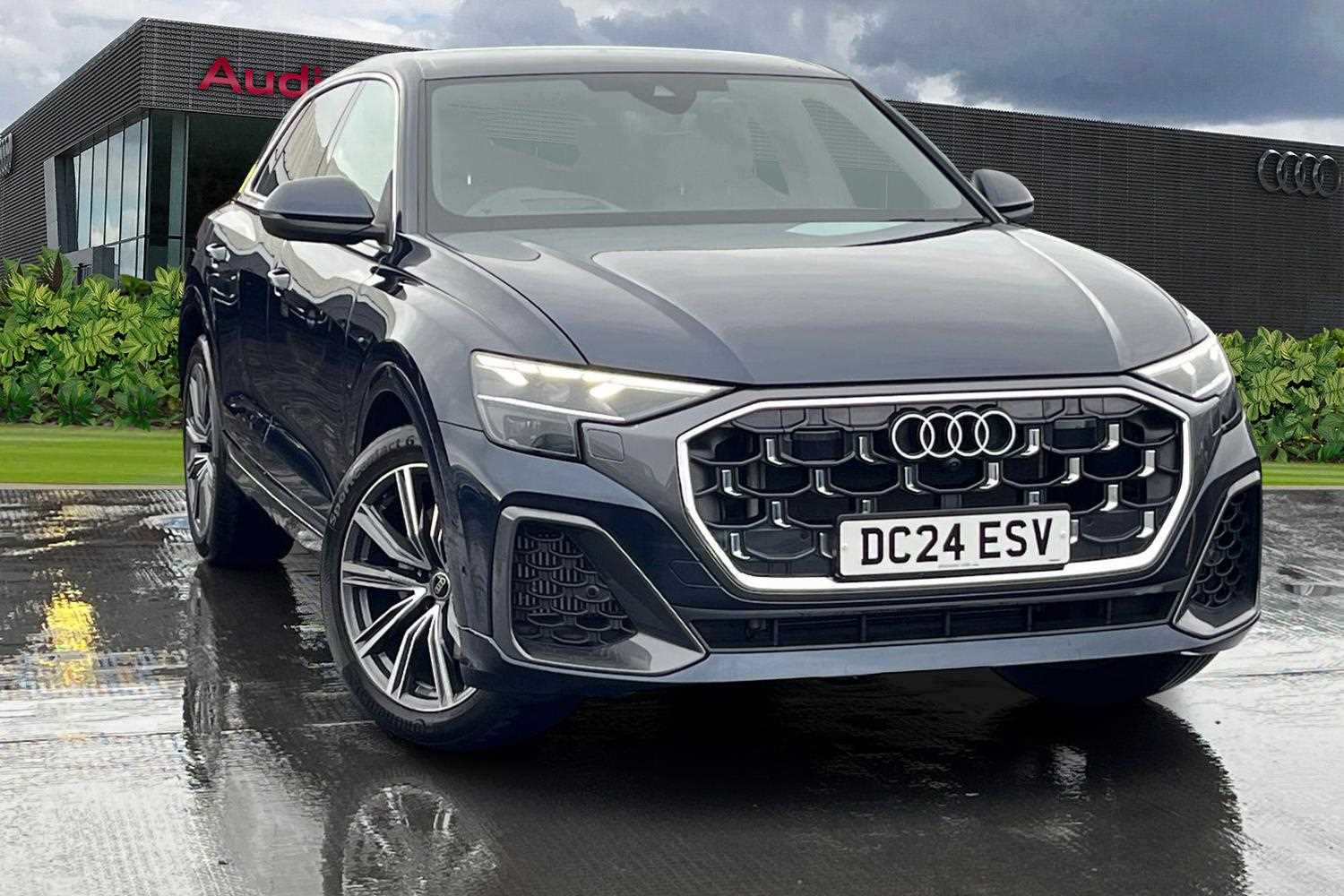 Main listing image - Audi Q8