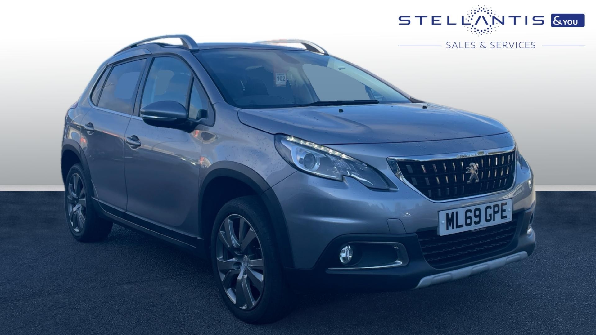 Main listing image - Peugeot 2008