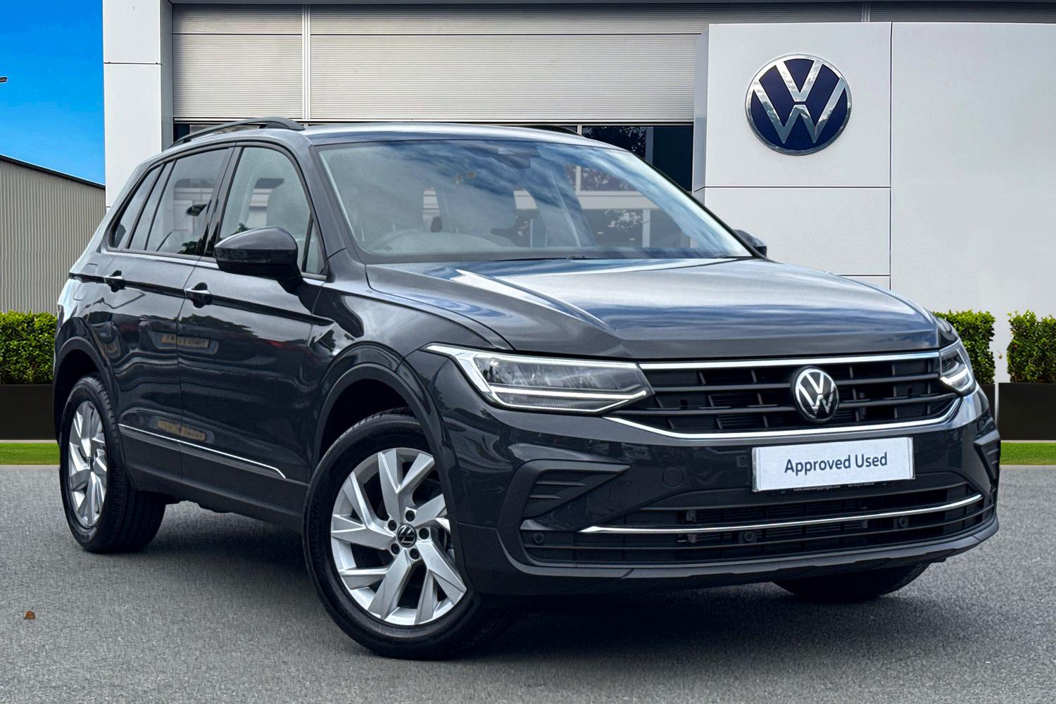 Main listing image - Volkswagen Tiguan