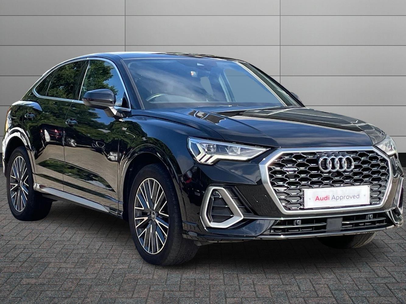 Main listing image - Audi Q3