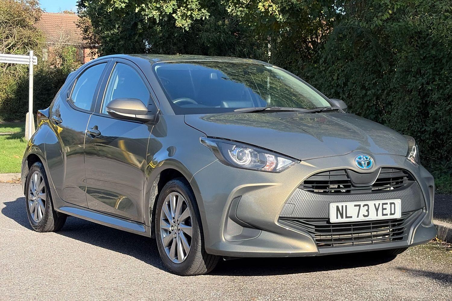 Main listing image - Toyota Yaris