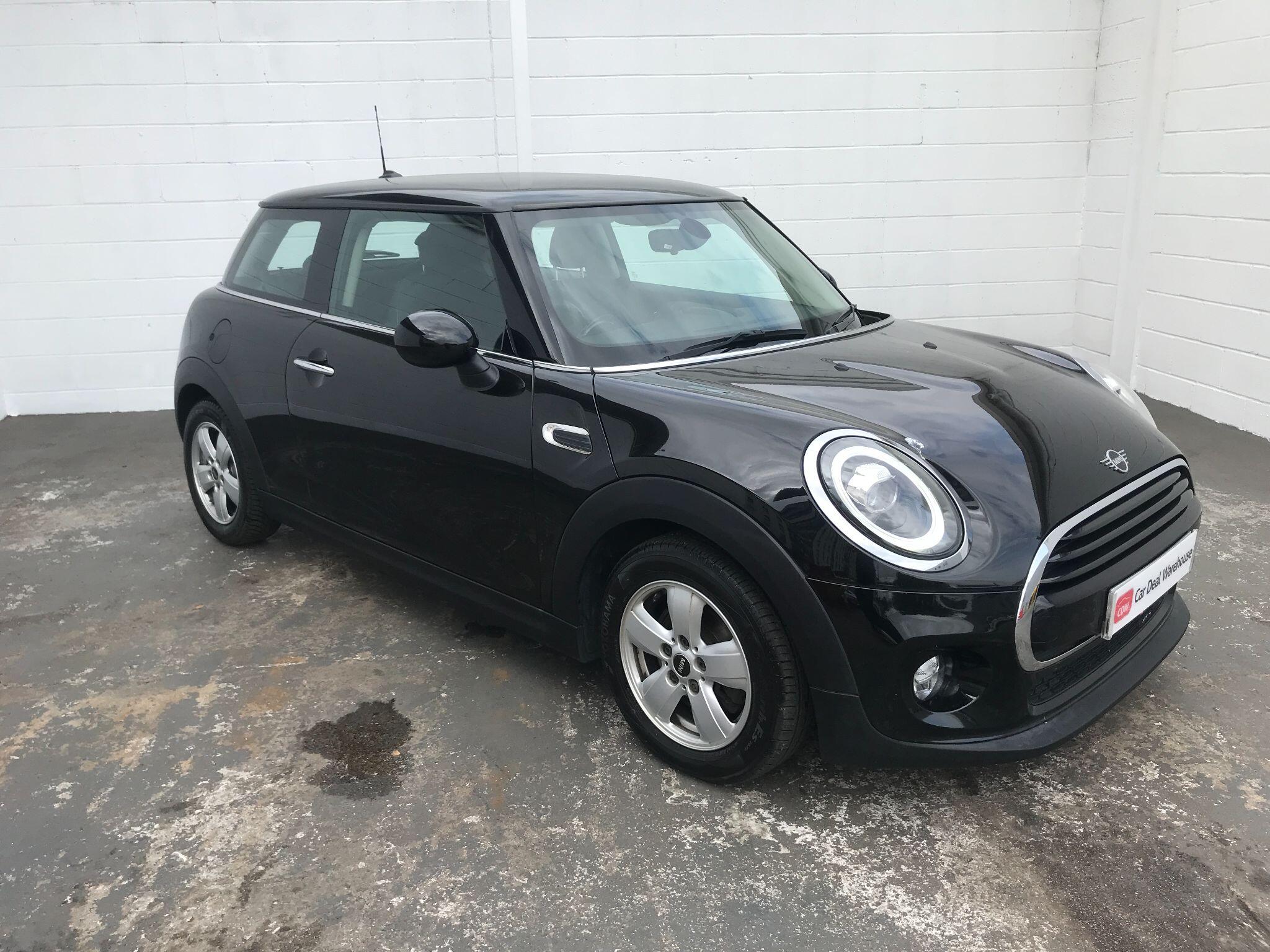 Main listing image - MINI Hatchback