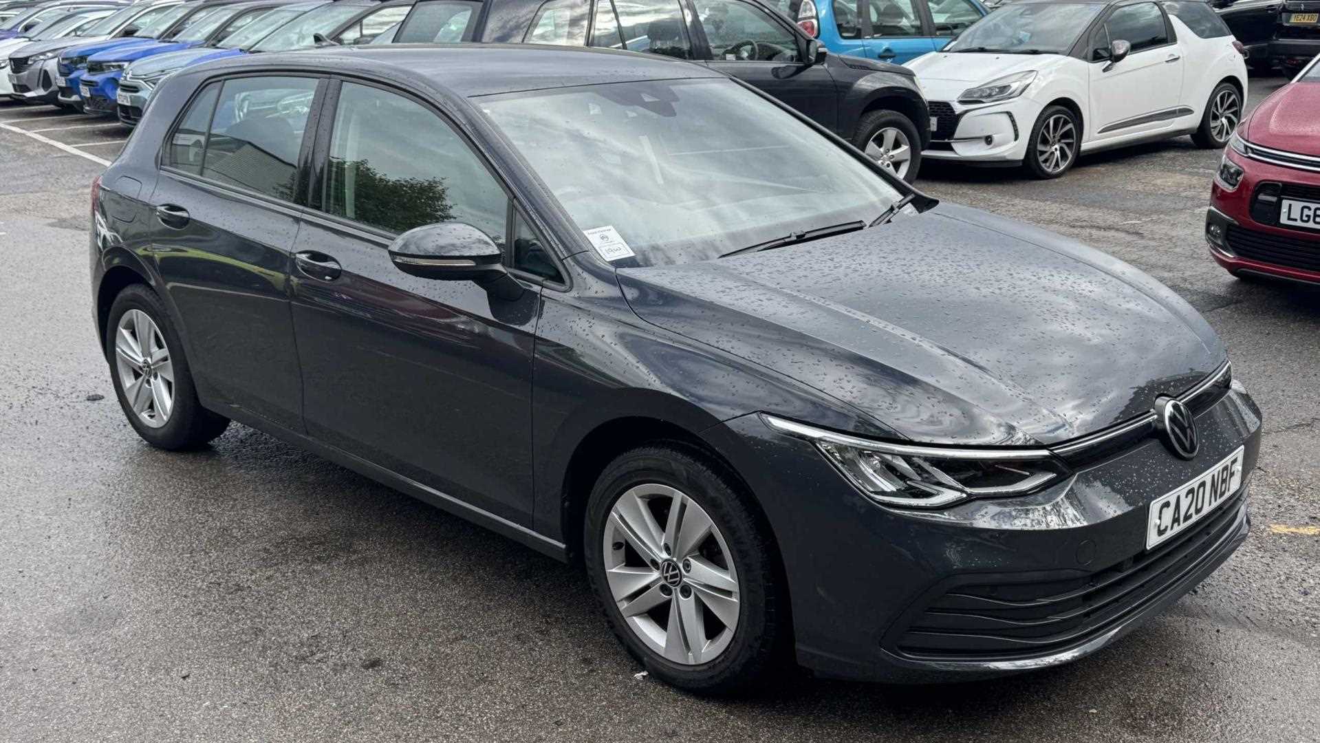 Main listing image - Volkswagen Golf