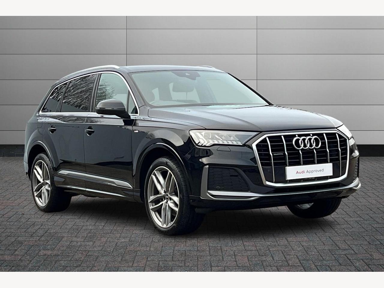 Main listing image - Audi Q7