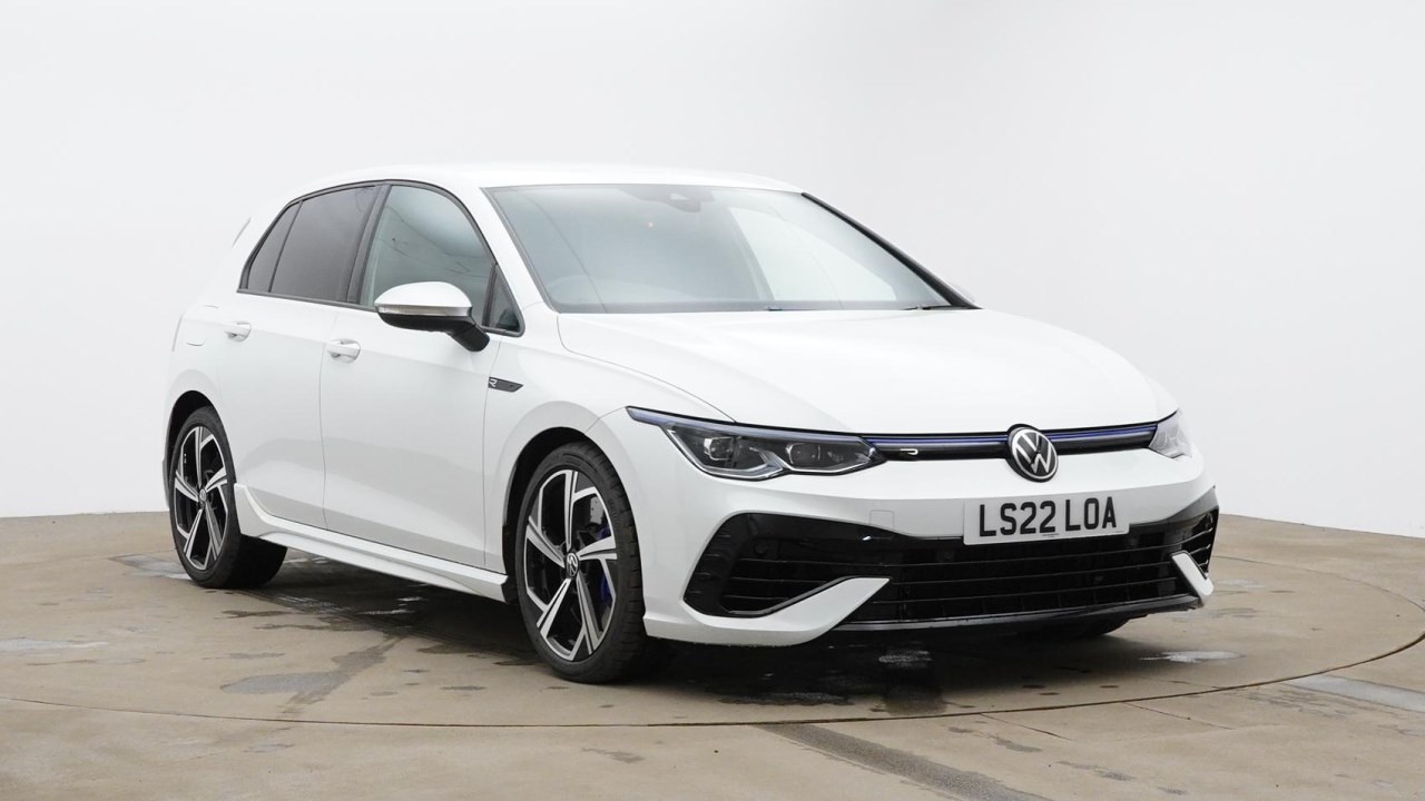 Main listing image - Volkswagen Golf R