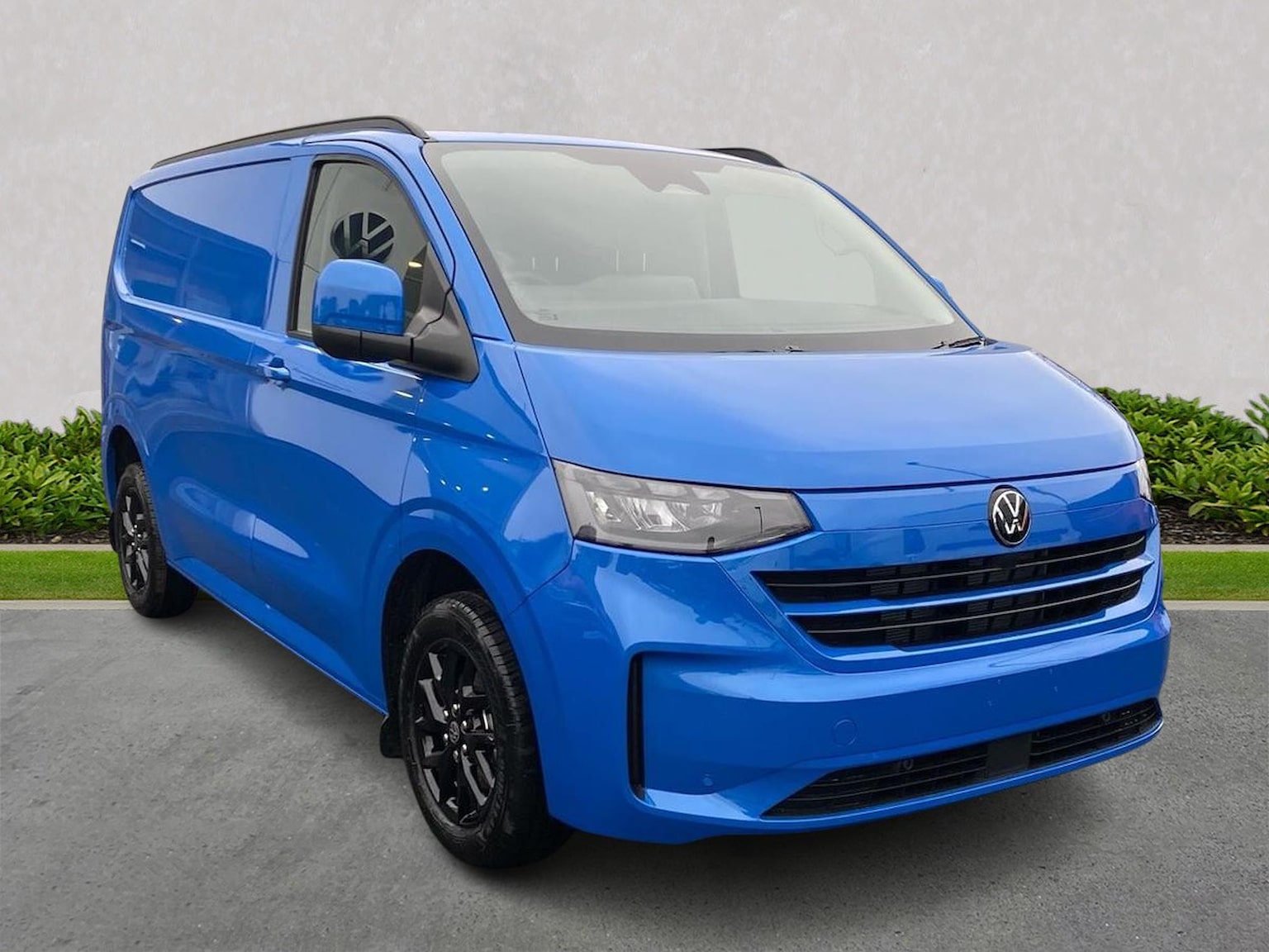 Main listing image - Volkswagen Transporter