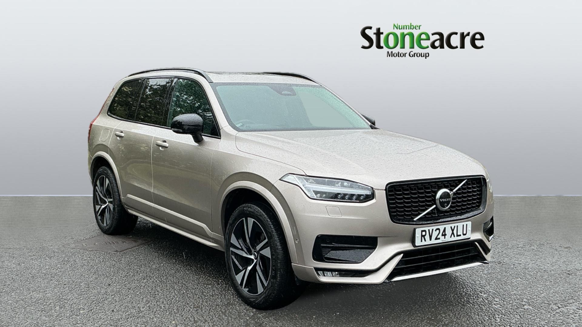 Main listing image - Volvo XC90