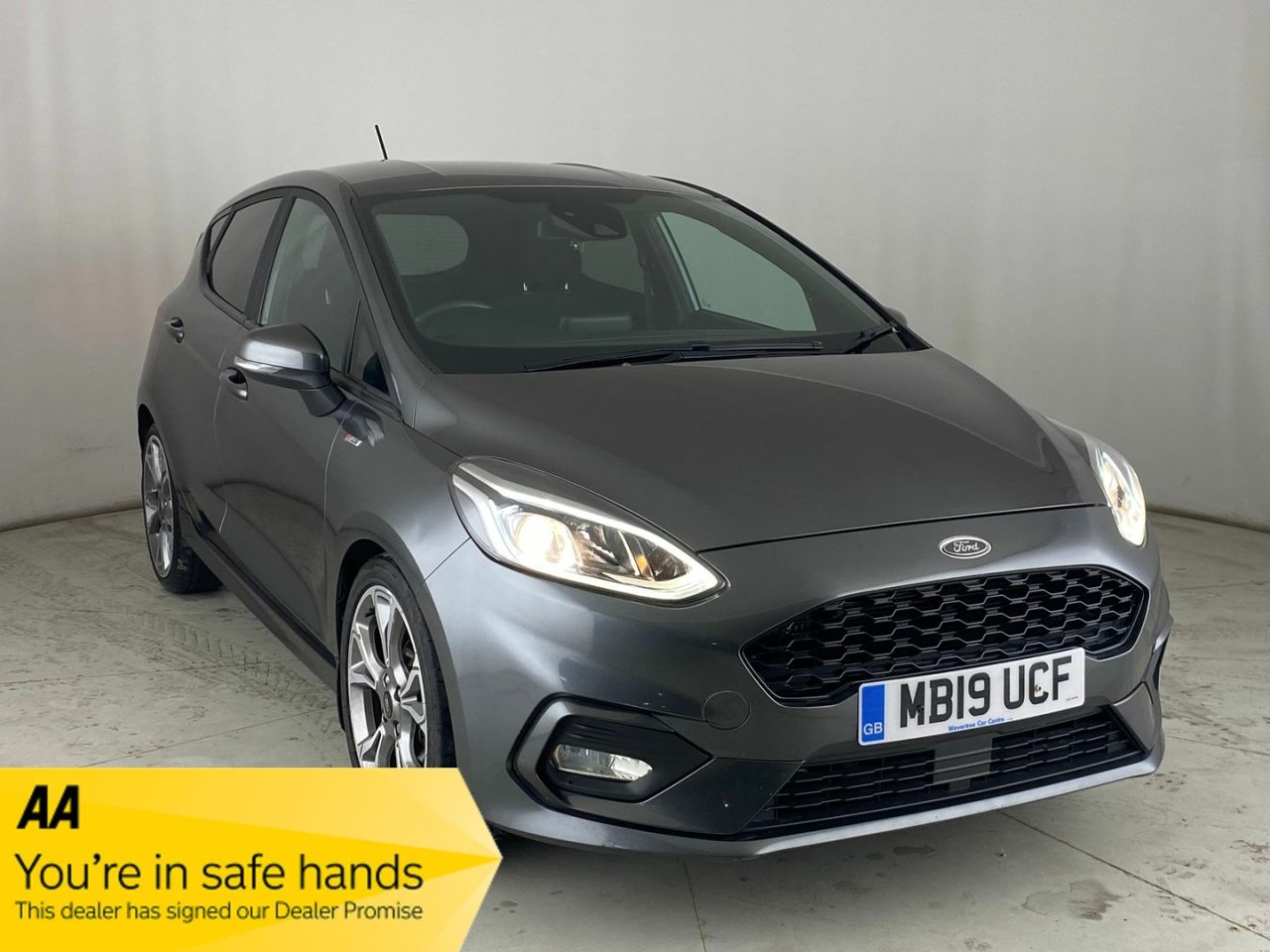 Main listing image - Ford Fiesta