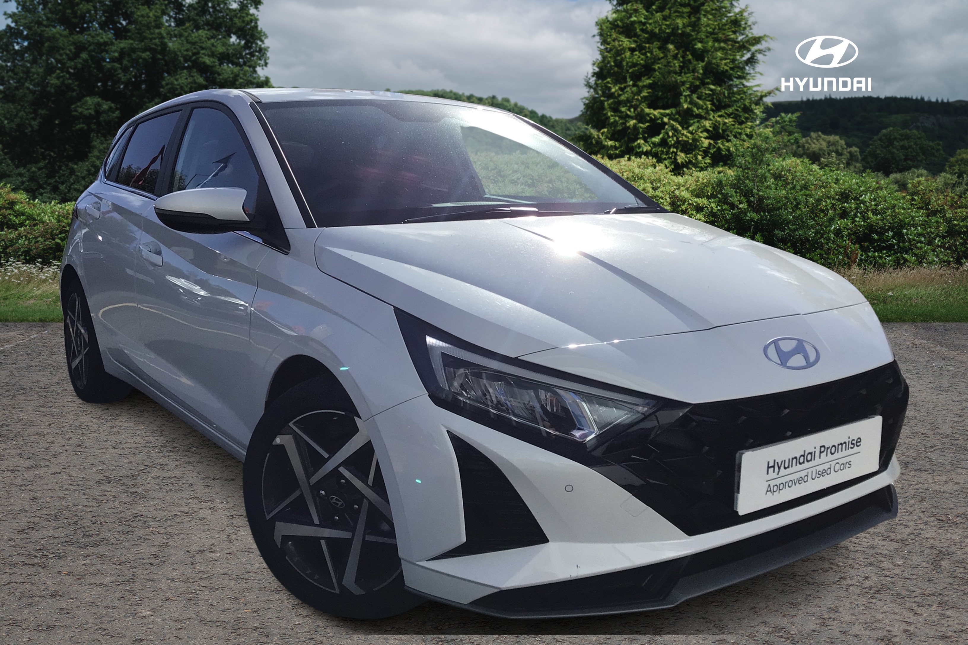 Main listing image - Hyundai i20