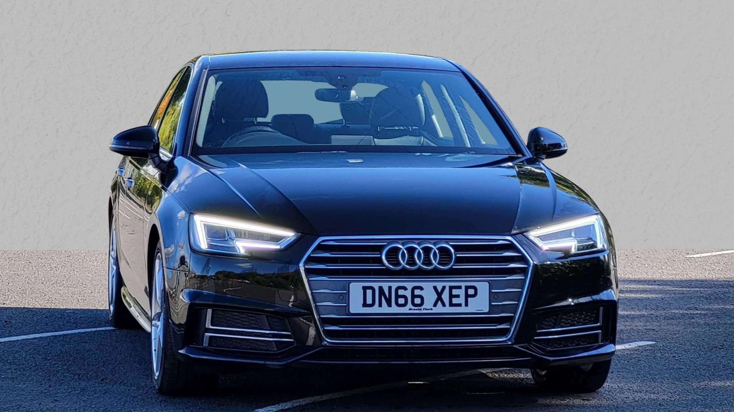 Main listing image - Audi A4