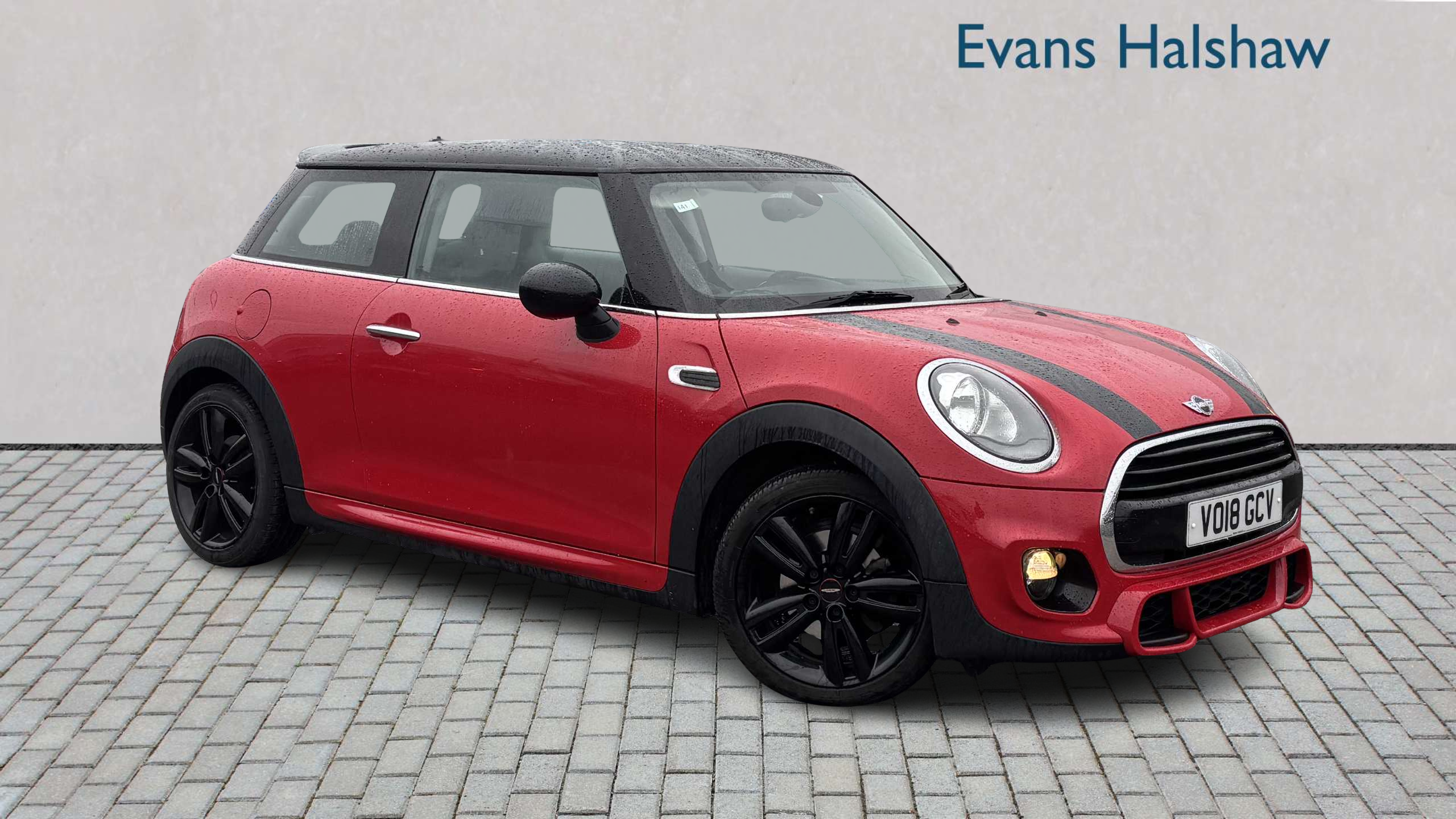 Main listing image - MINI Hatchback