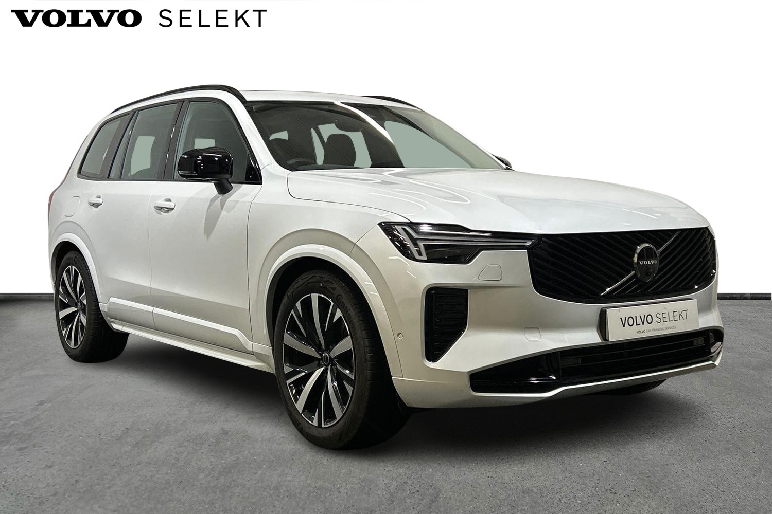Main listing image - Volvo XC90