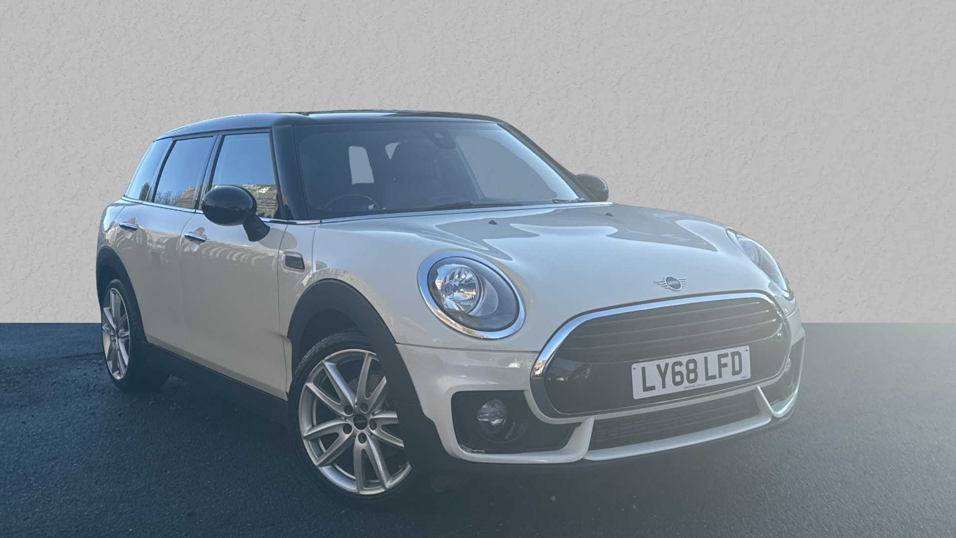 Main listing image - MINI Clubman