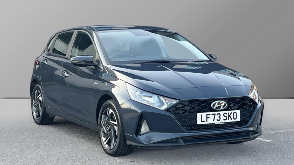 Main listing image - Hyundai i20