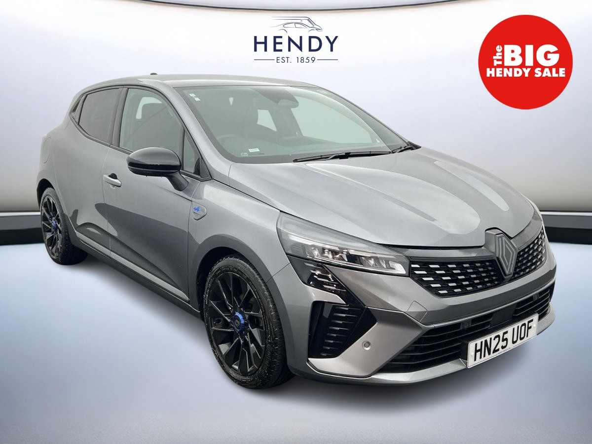 Main listing image - Renault Clio