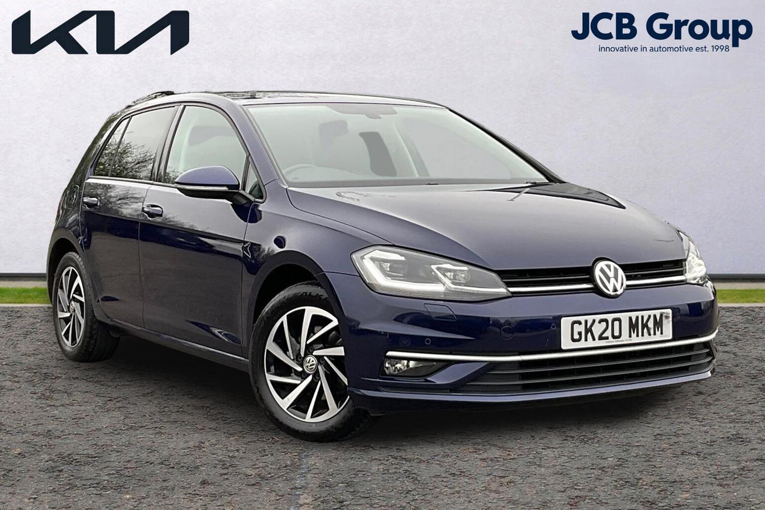 Main listing image - Volkswagen Golf