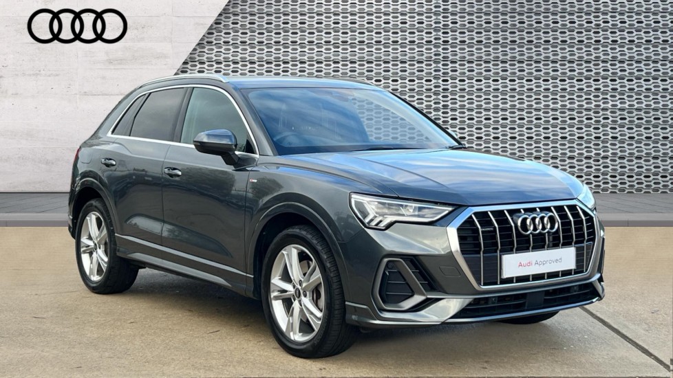 Main listing image - Audi Q3