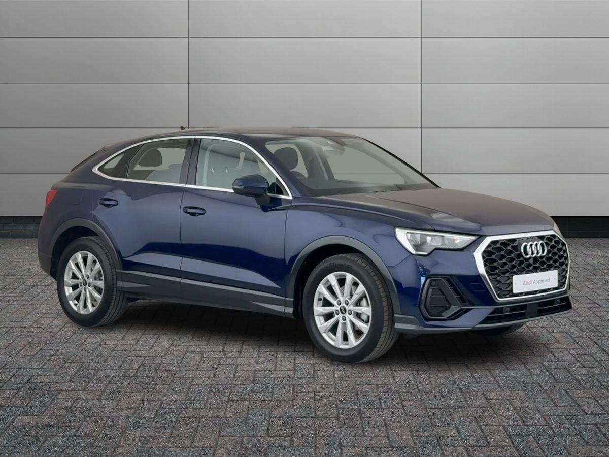 Main listing image - Audi Q3