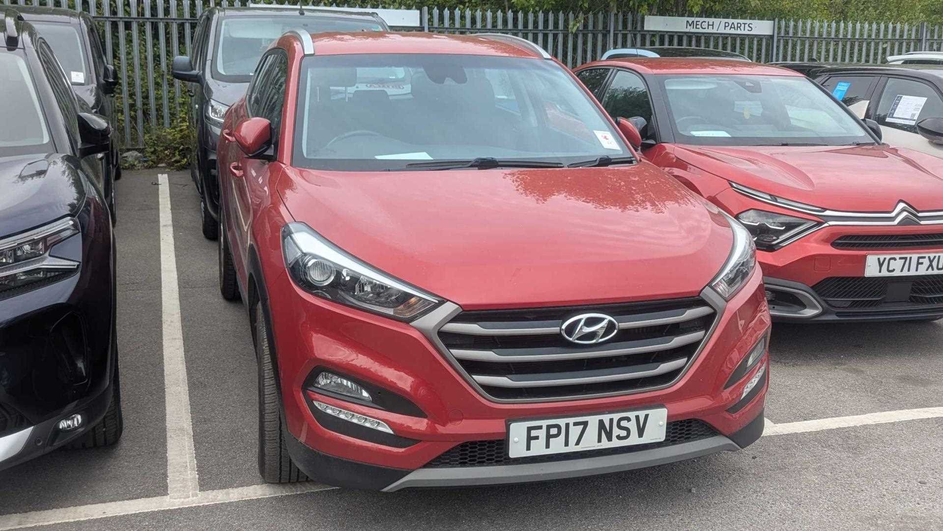 Main listing image - Hyundai Tucson
