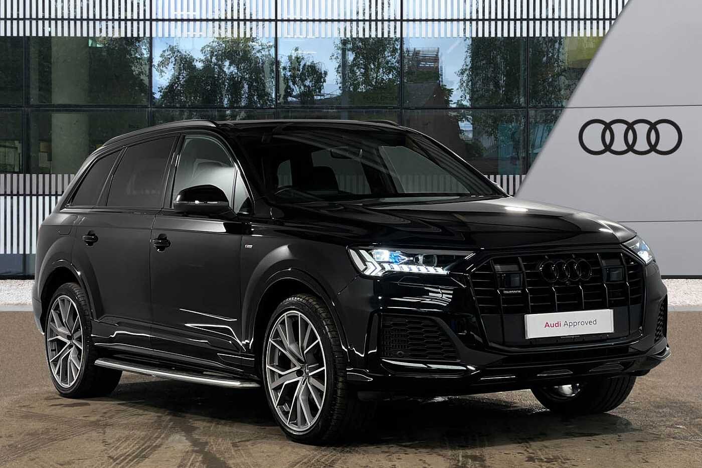 Main listing image - Audi Q7