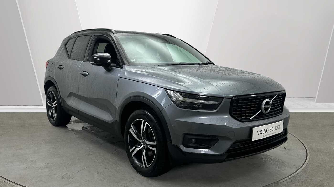 Main listing image - Volvo XC40