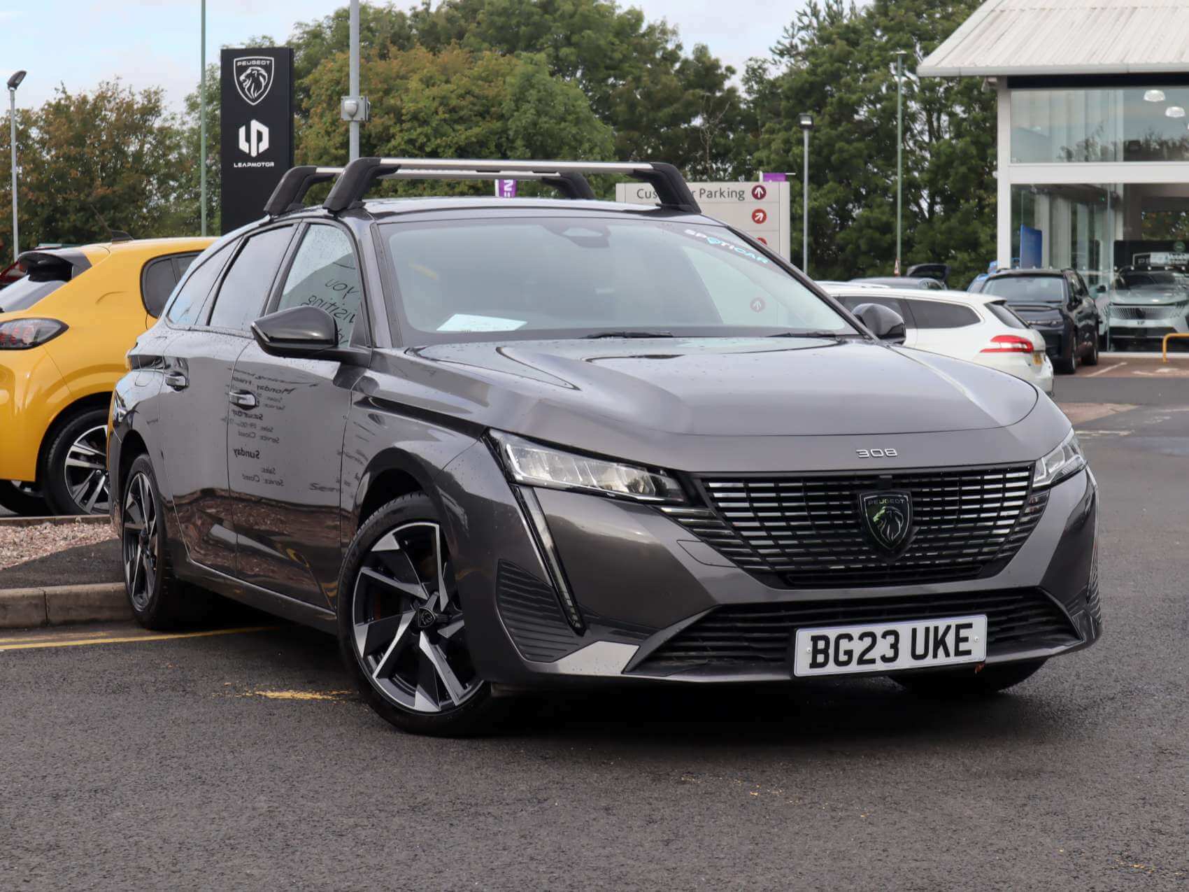 Main listing image - Peugeot 308