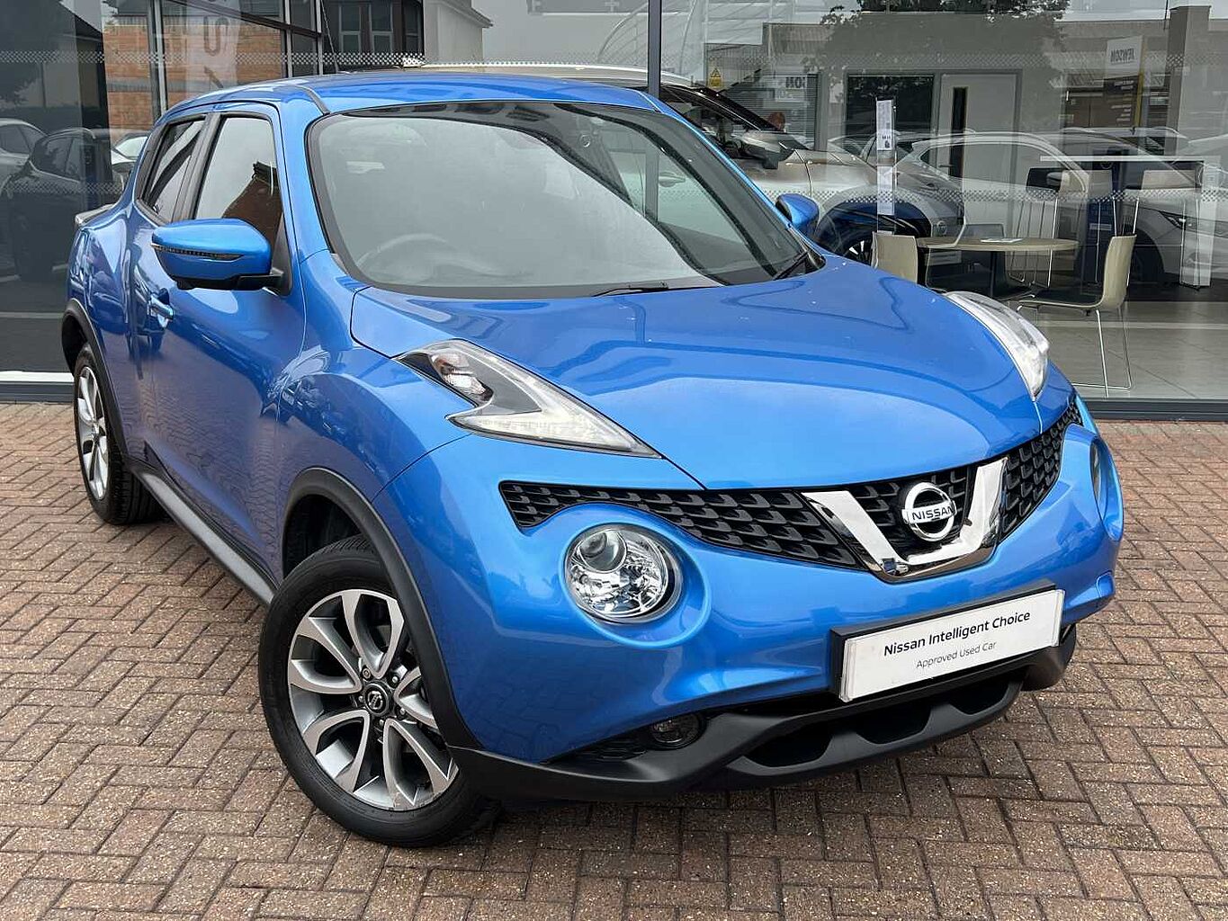 Main listing image - Nissan Juke