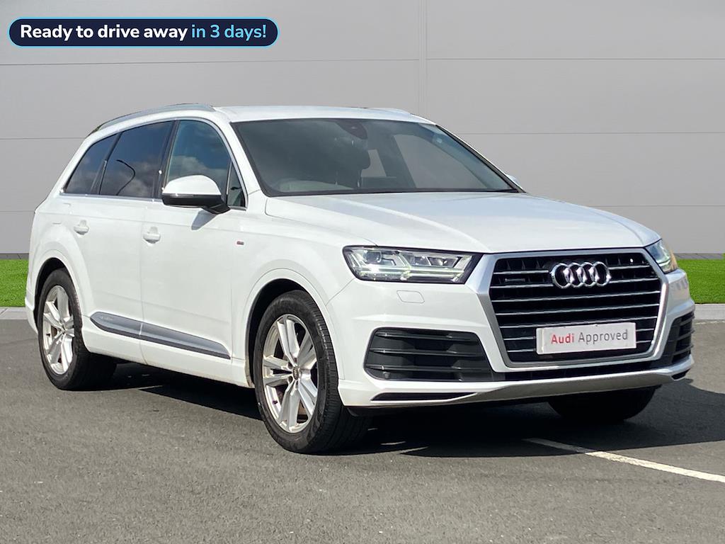 Main listing image - Audi Q7