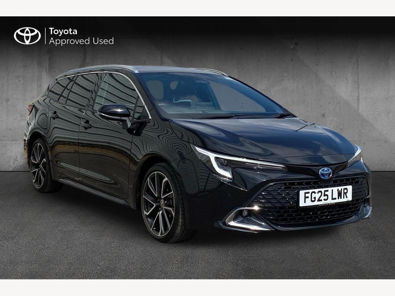 Main listing image - Toyota Corolla
