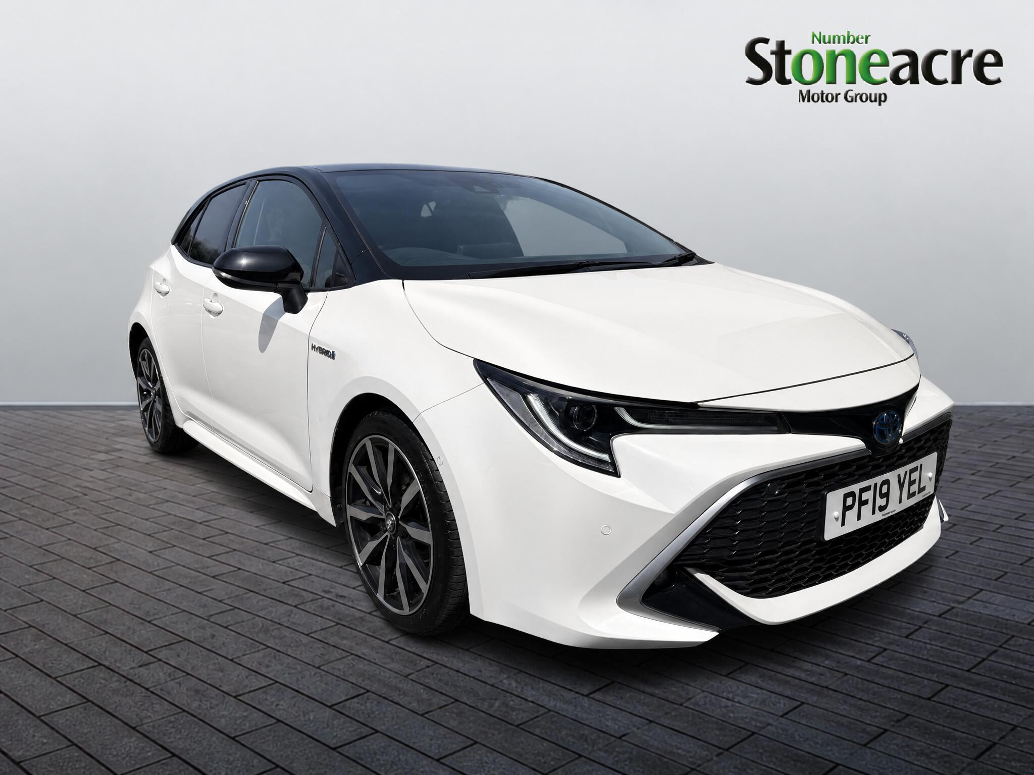 Main listing image - Toyota Corolla
