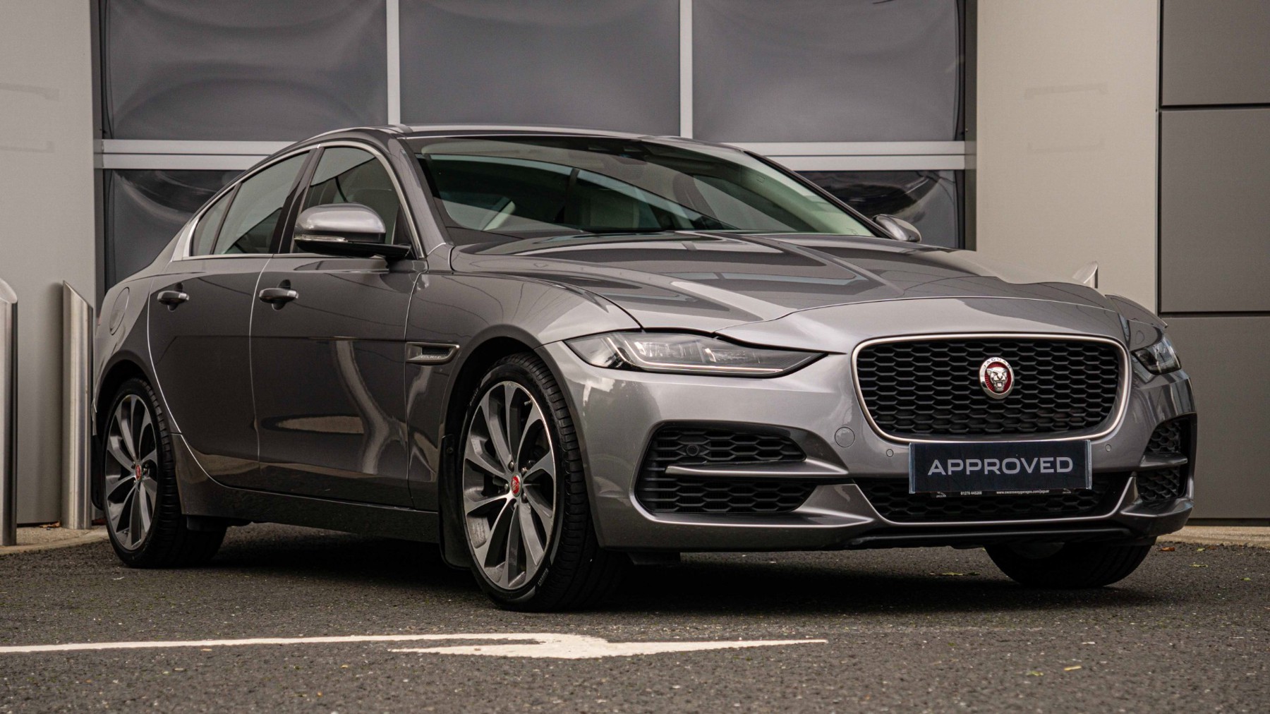 Main listing image - Jaguar XE