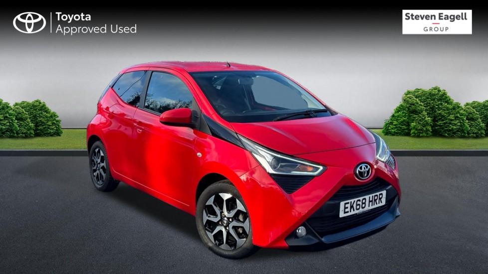 Main listing image - Toyota Aygo