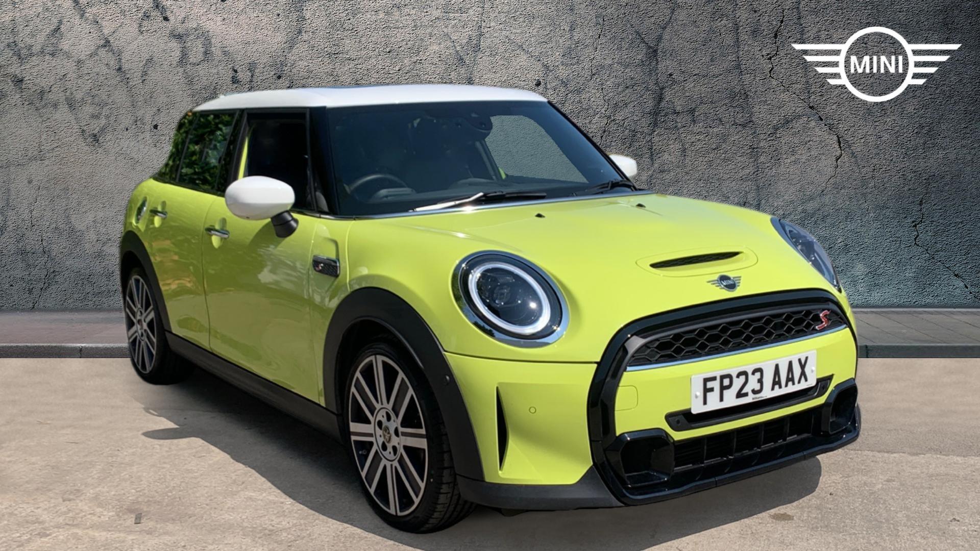 Main listing image - MINI Hatchback 5dr