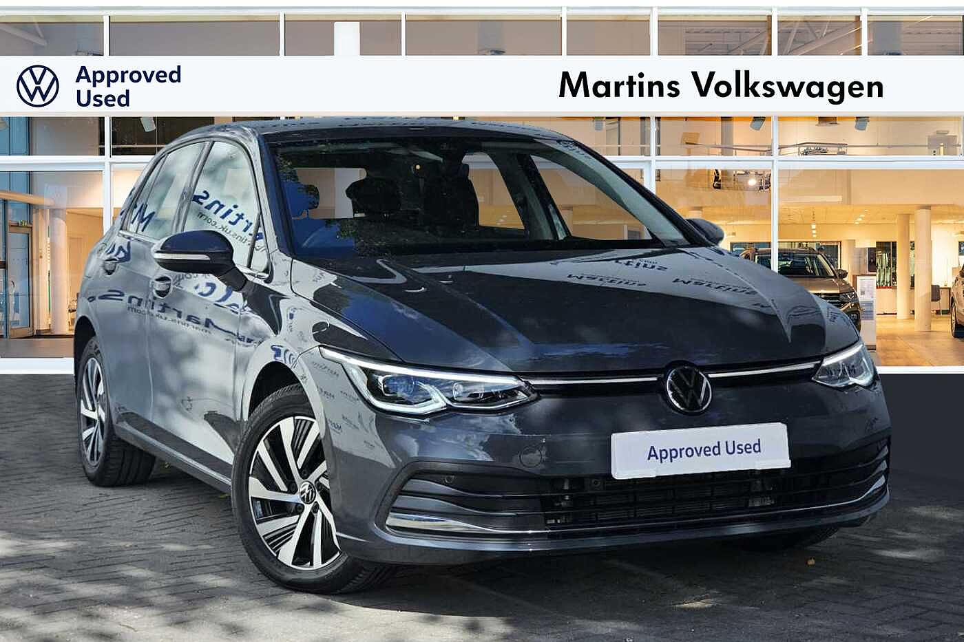 Main listing image - Volkswagen Golf
