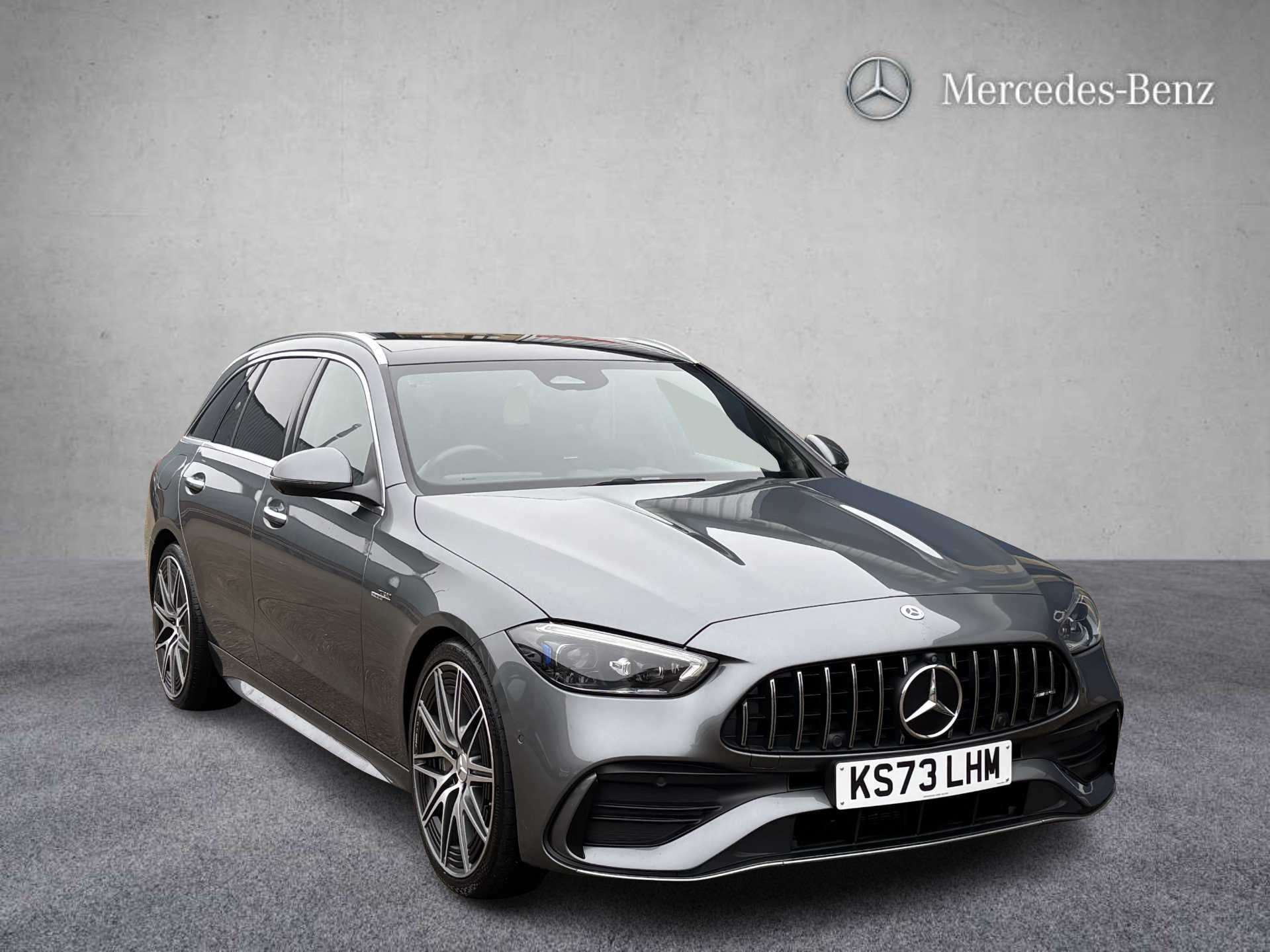 Main listing image - Mercedes-Benz C-Class Estate