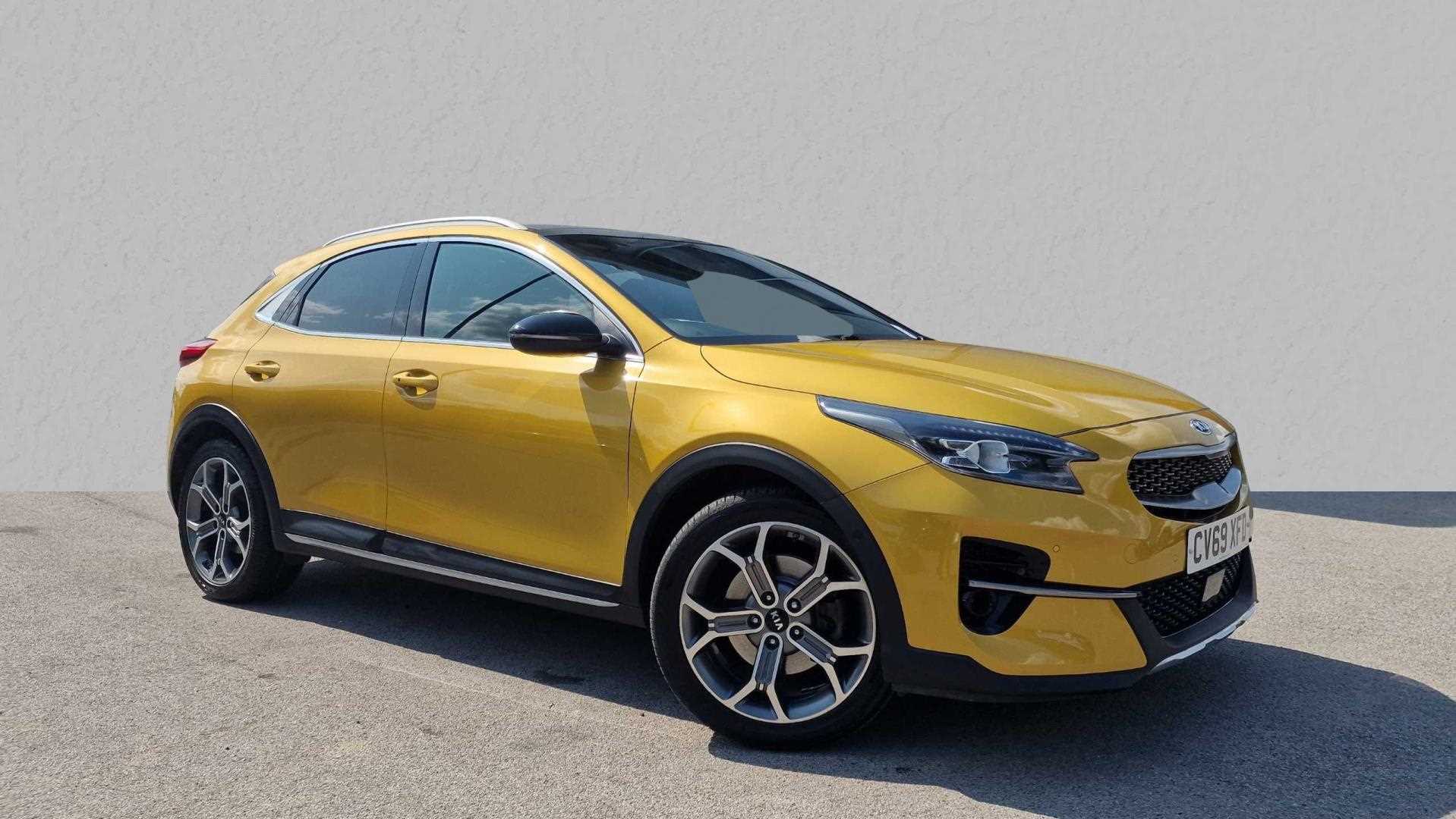 Main listing image - Kia XCeed