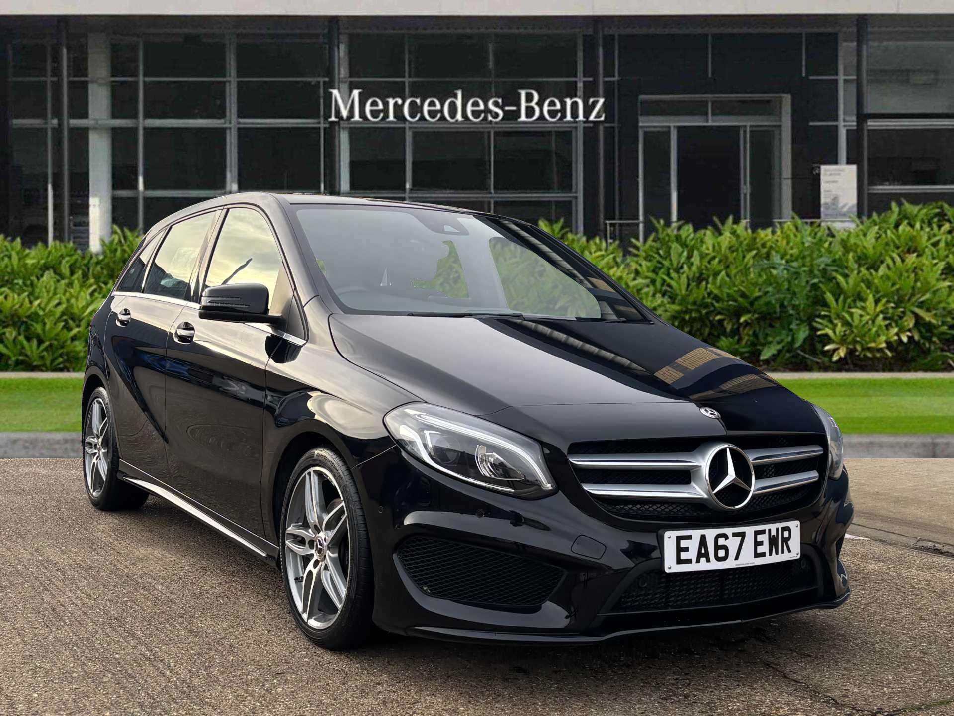 Main listing image - Mercedes-Benz B-Class