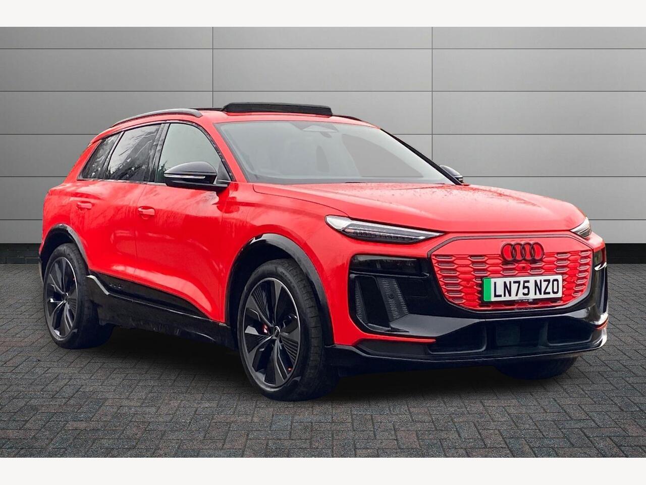 Main listing image - Audi SQ6 e-tron