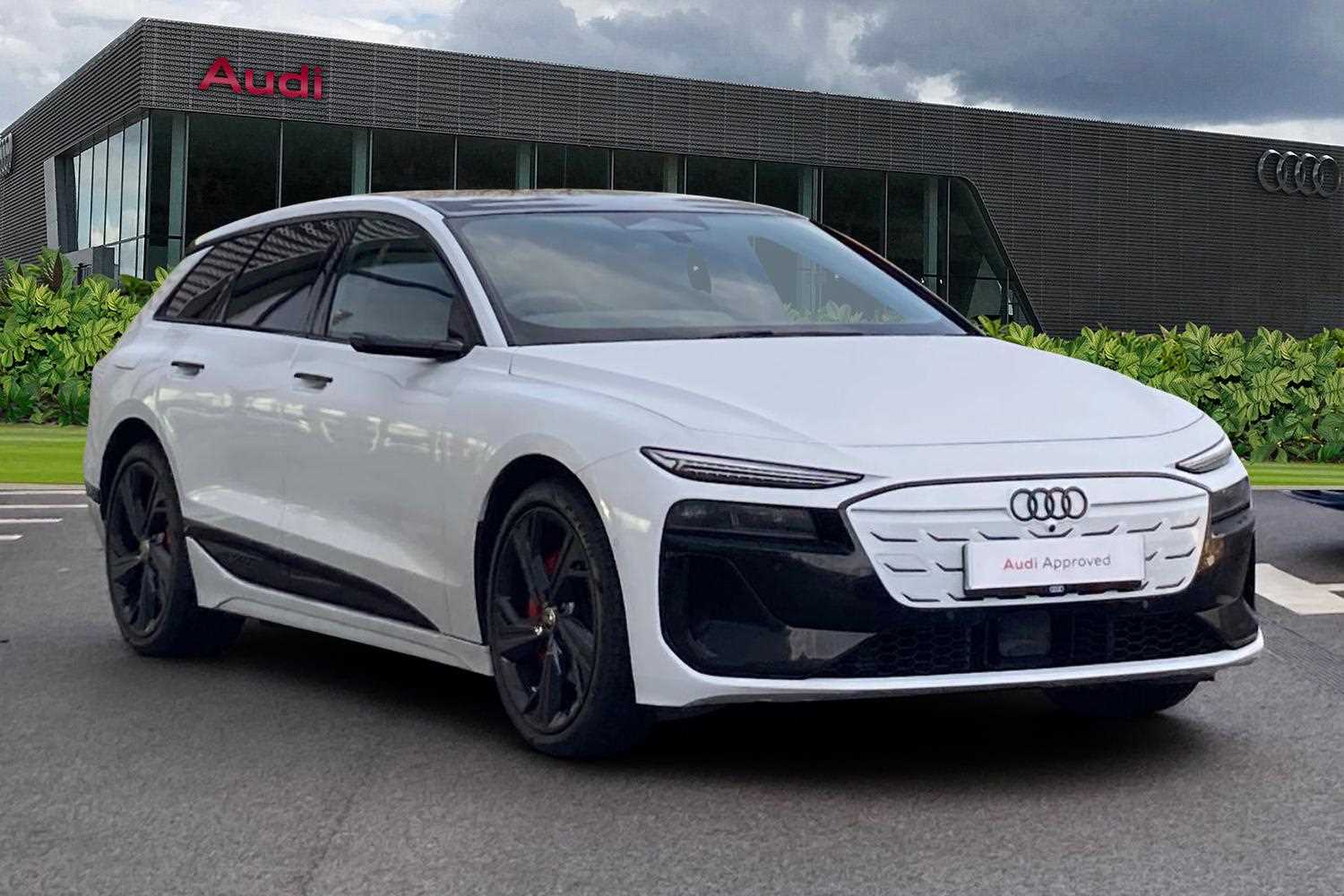 Main listing image - Audi e-tron