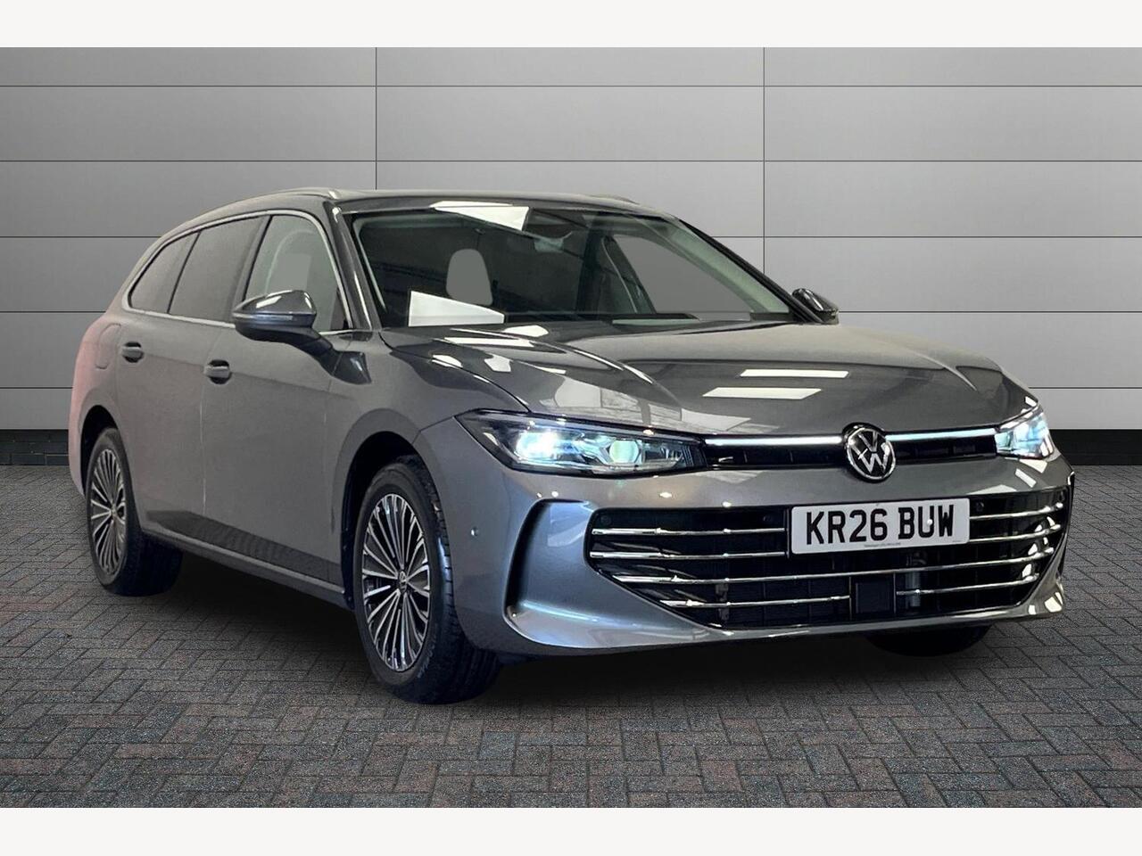 Main listing image - Volkswagen Passat