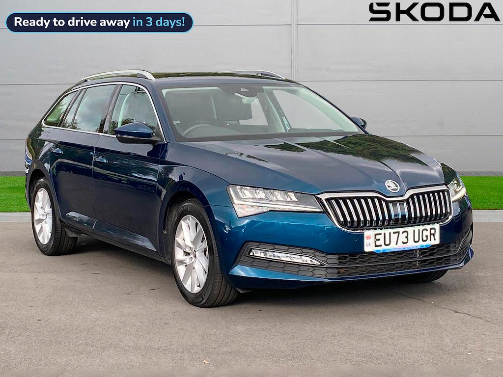 Main listing image - Skoda Superb Estate