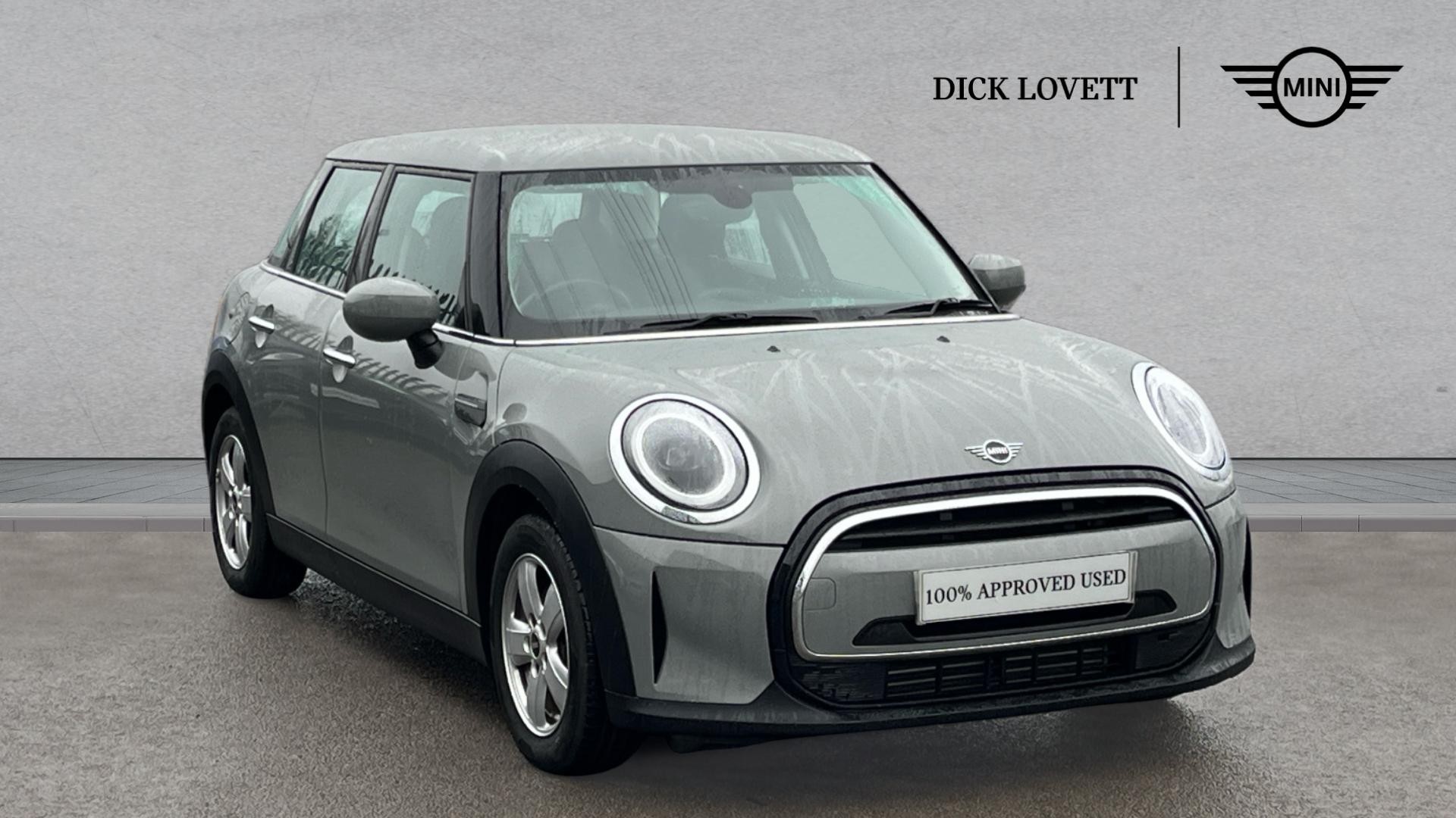 Main listing image - MINI Hatchback 5dr