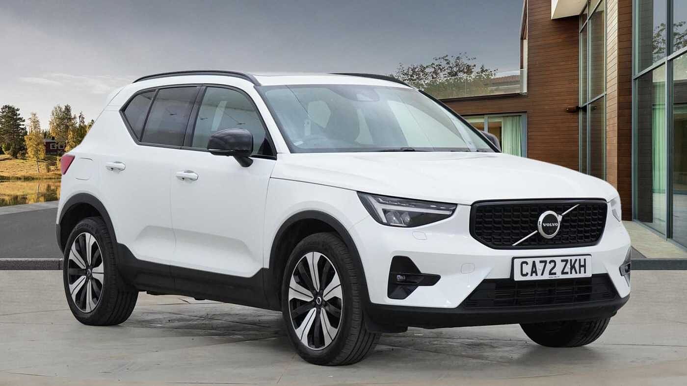Main listing image - Volvo XC40 Recharge
