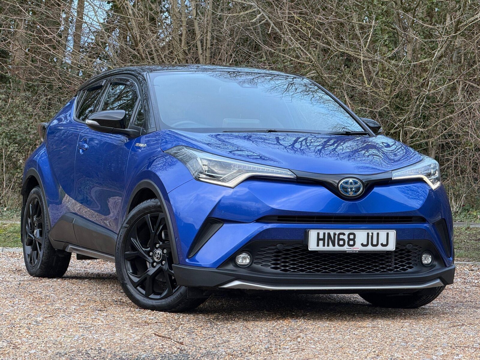 Main listing image - Toyota C-HR