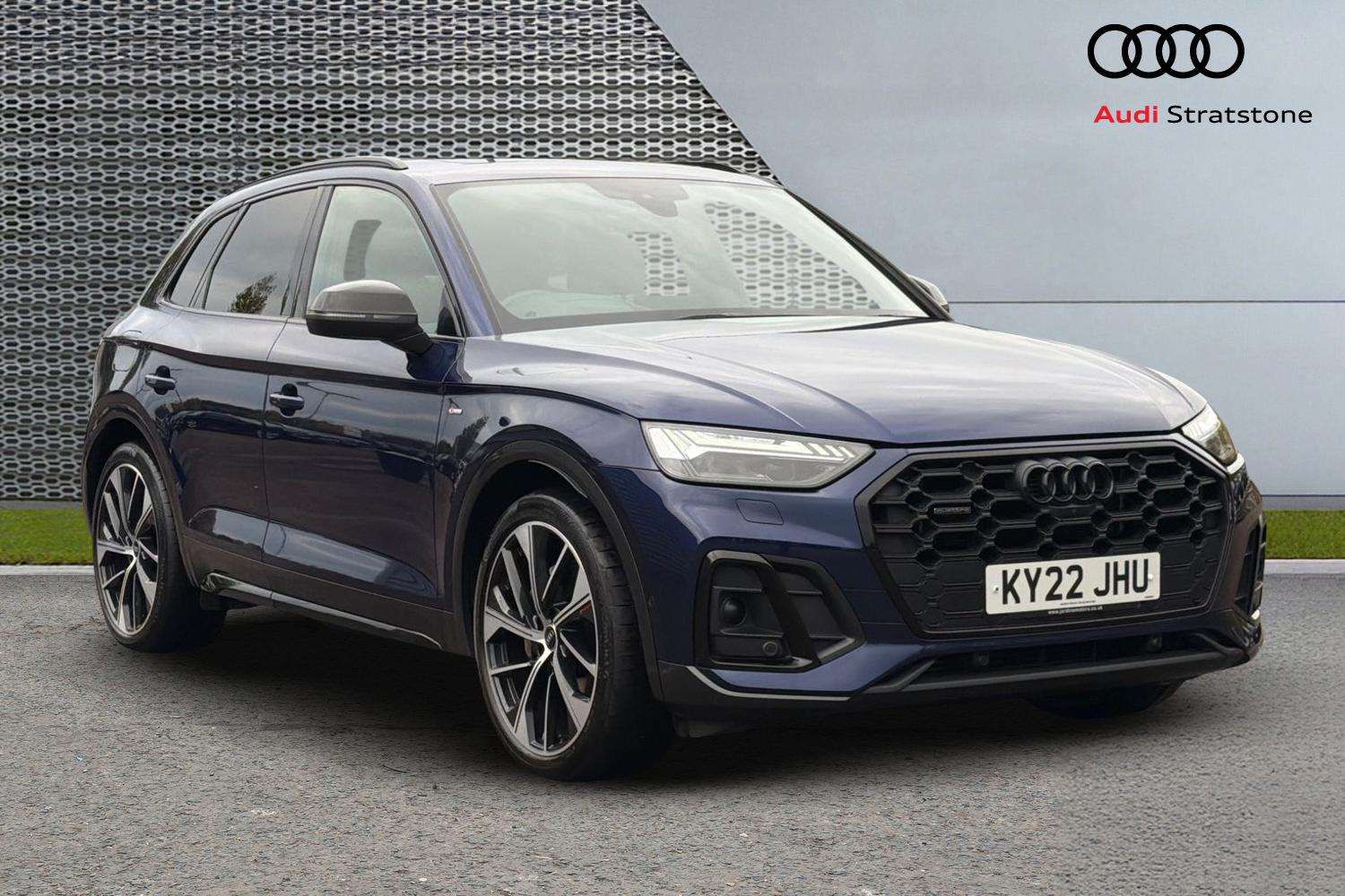 Main listing image - Audi Q5