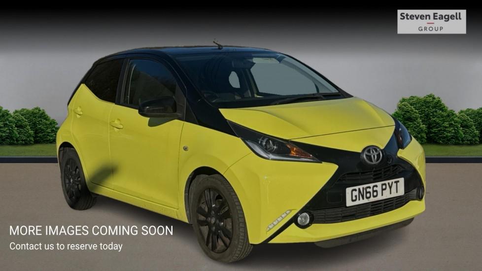 Main listing image - Toyota Aygo