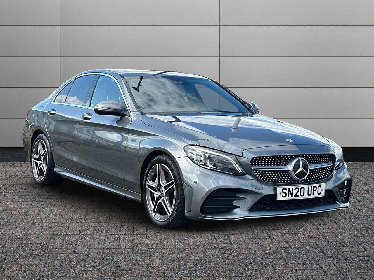 Main listing image - Mercedes-Benz C-Class